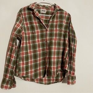 Pact button down plaid checkered flannel in green and red long sleeve shirt